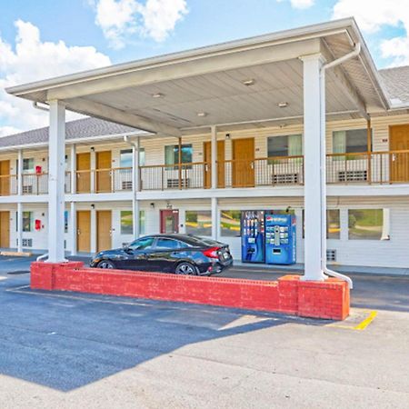 Economy Inn By Oyo Ashburn Εξωτερικό φωτογραφία